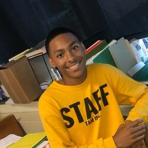 Meet your Posher, Aaron